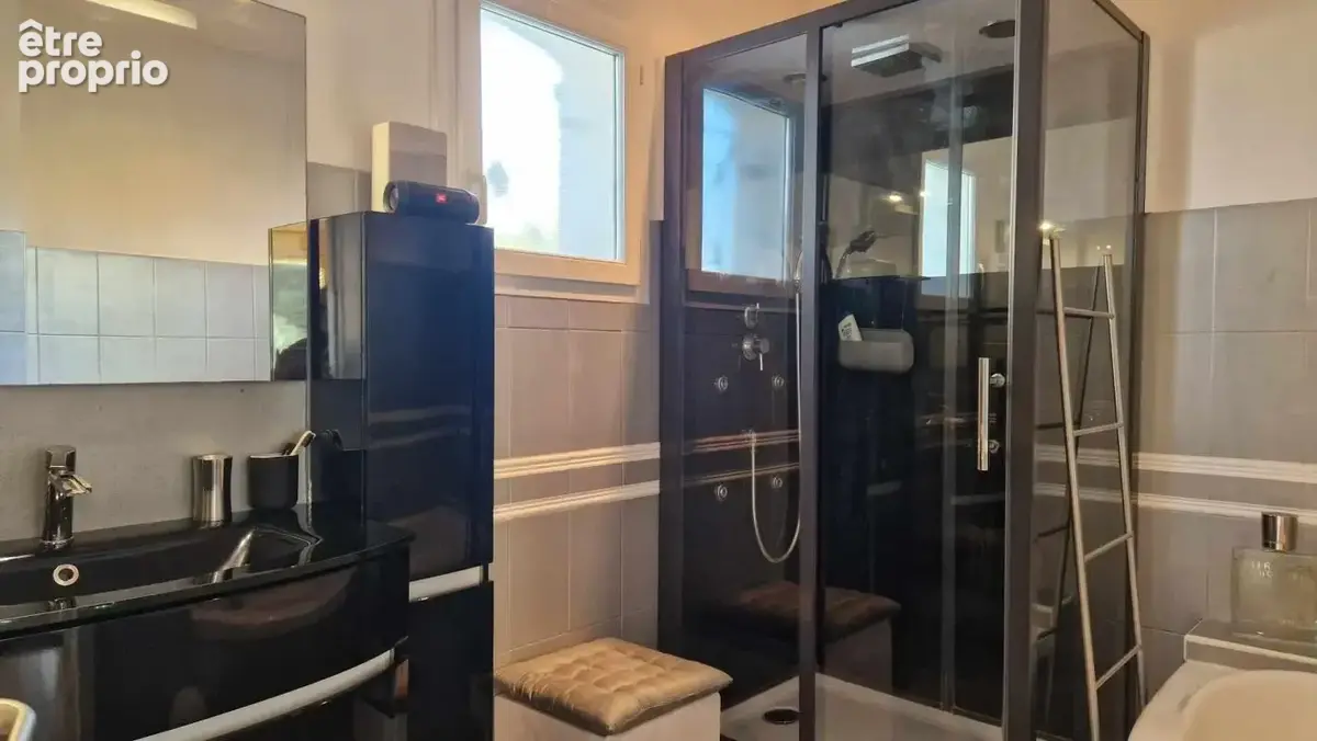 Villa de 160 m² habitables sur 1018 m² avec piscine - photo 11
