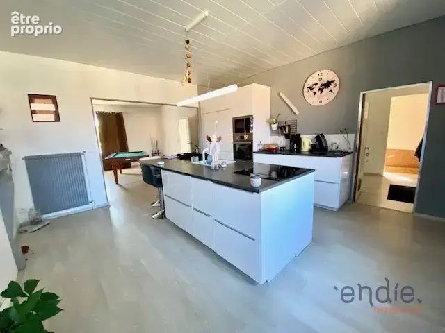 Maison en pierre 167 m² Franses-les-Meulières - photo 3