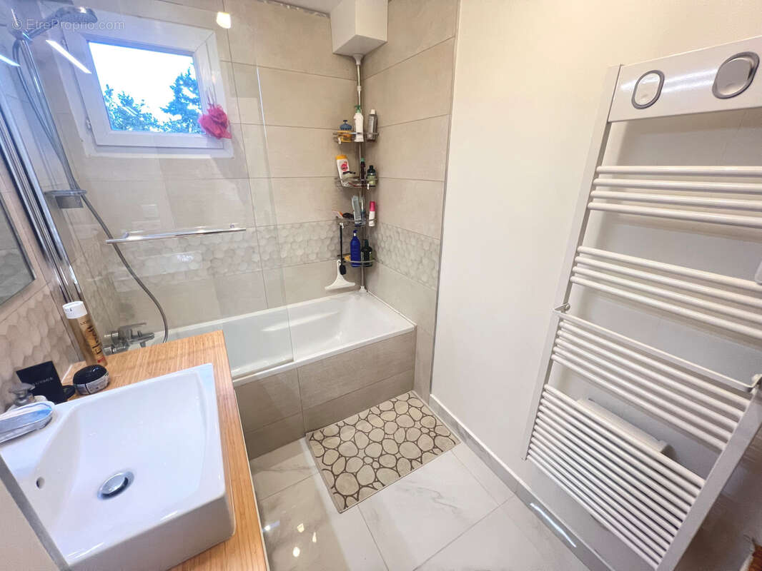 Appartement à LA GARDE