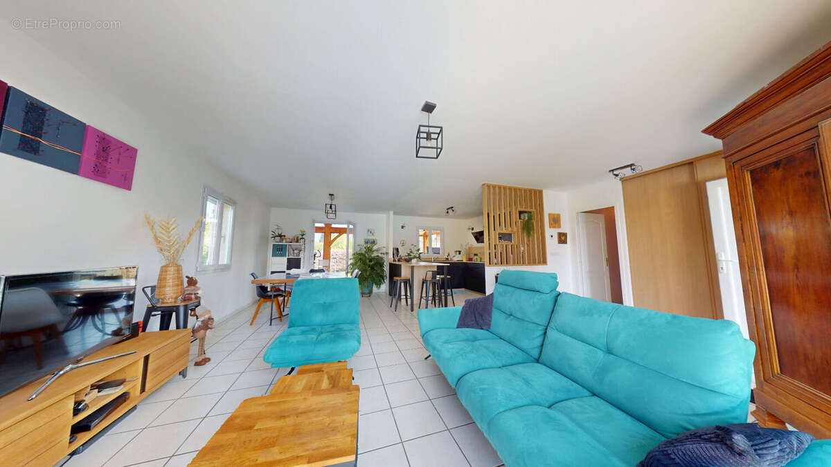 Maison Ambronay 6 pièce(s) 123.70 m2 - photo 5