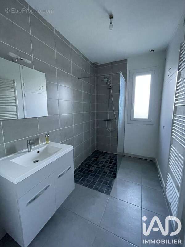 Maison 80 m² à Chitenay  - photo 9