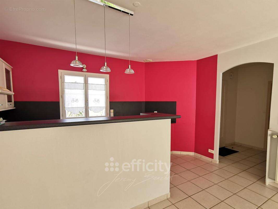 Maison 107 m² à Niort  - photo 3