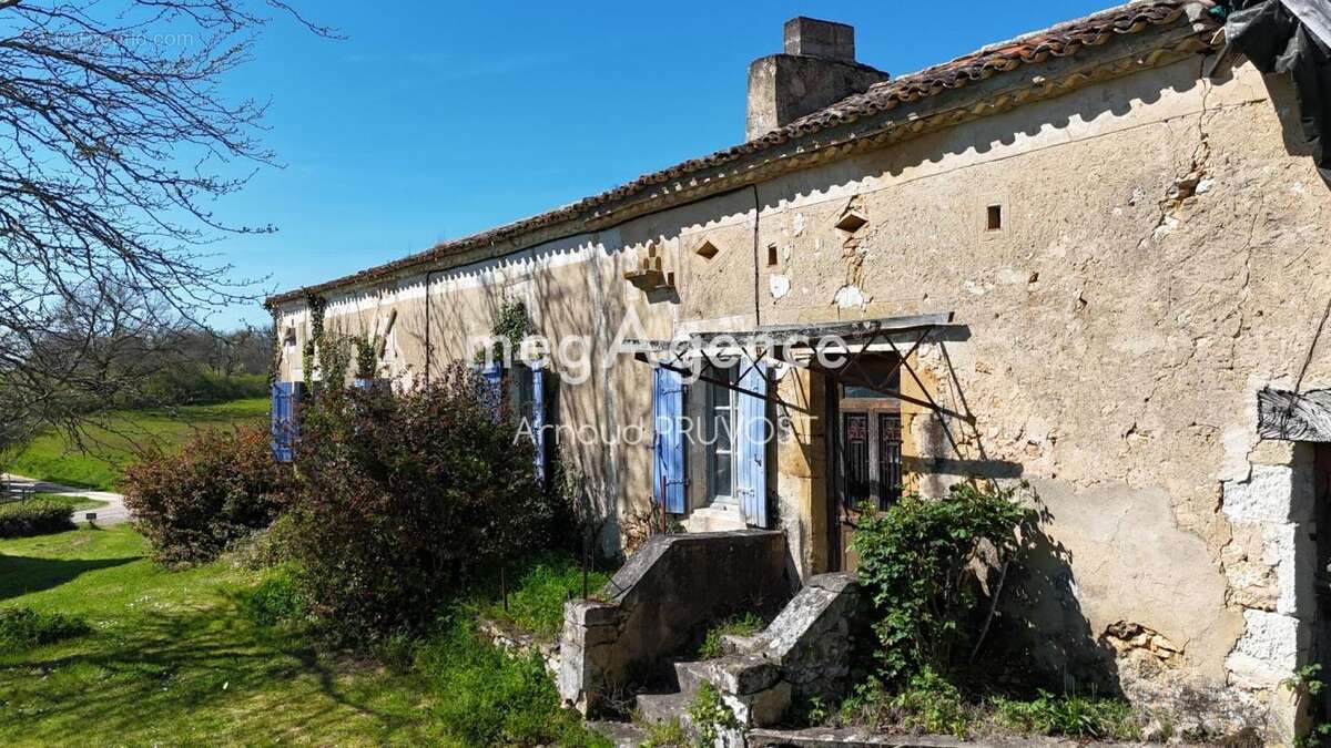 Maison à MONPAZIER