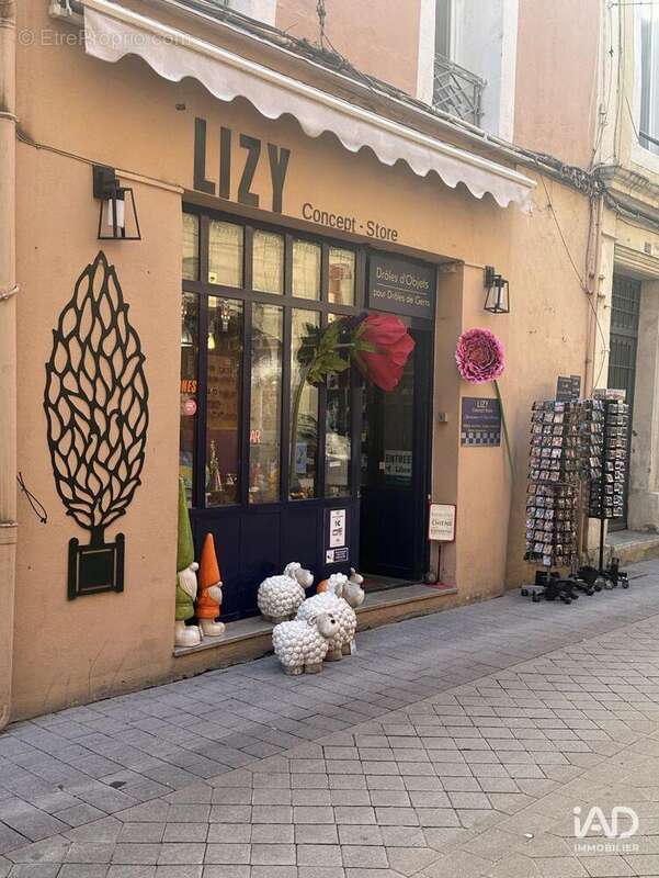 Photo 2 - Commerce à L'ISLE-SUR-LA-SORGUE