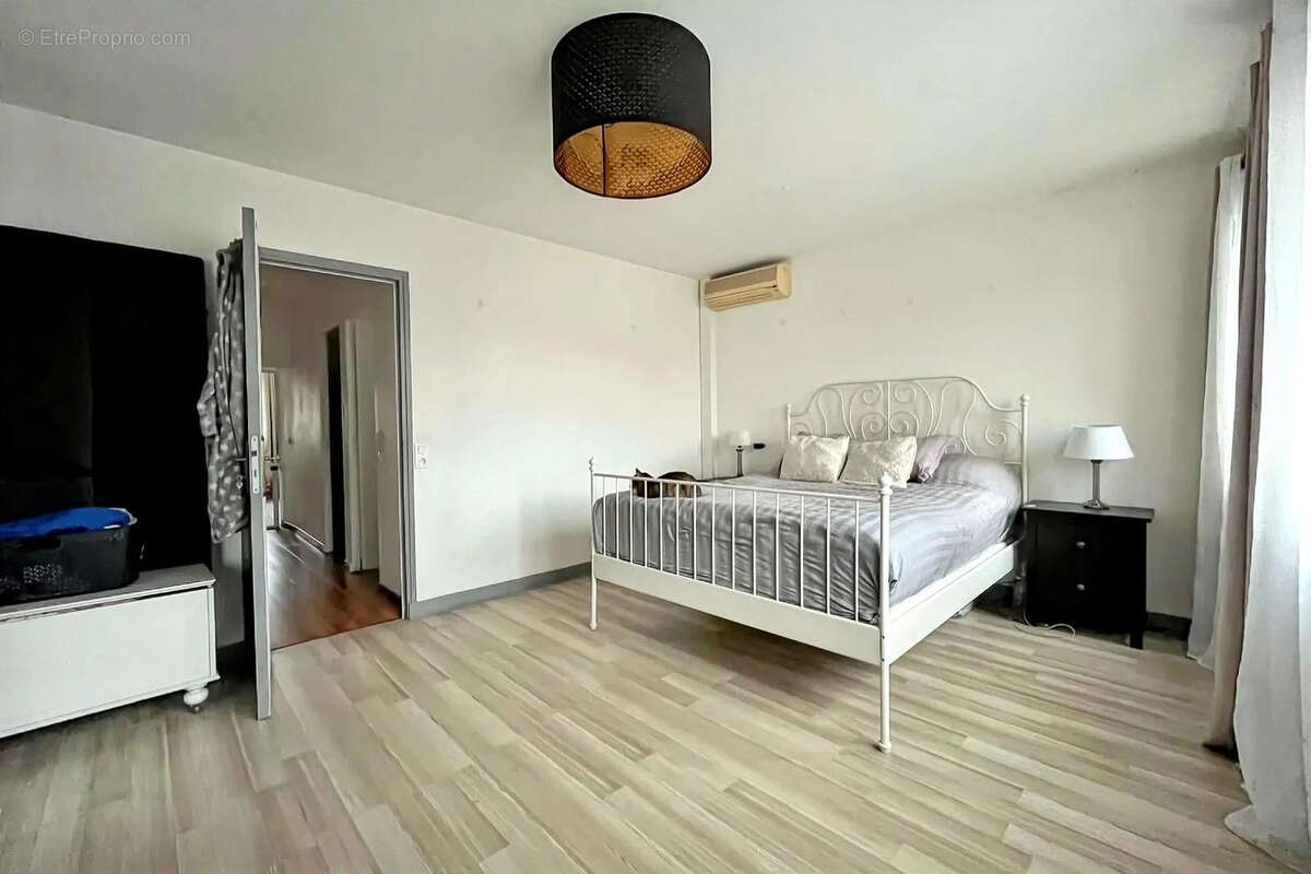 Maison à DAMMARTIN-SUR-TIGEAUX