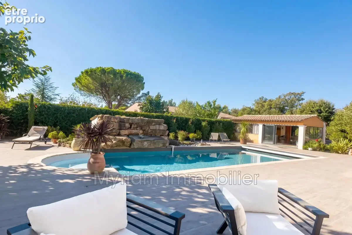 Maison 7 pièces 203 m² à vendre à Saint-Cezaire-Sur-Siagne (06530) - photo 2