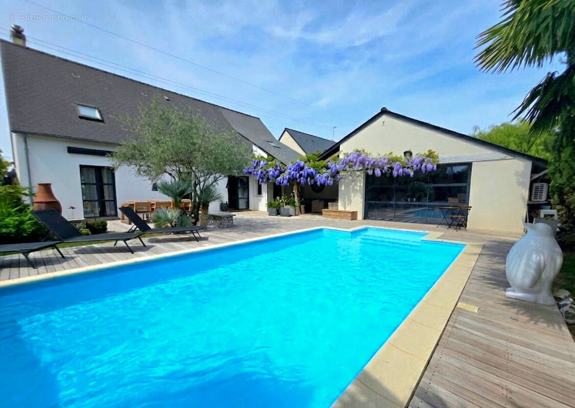 Maison à LARCAY