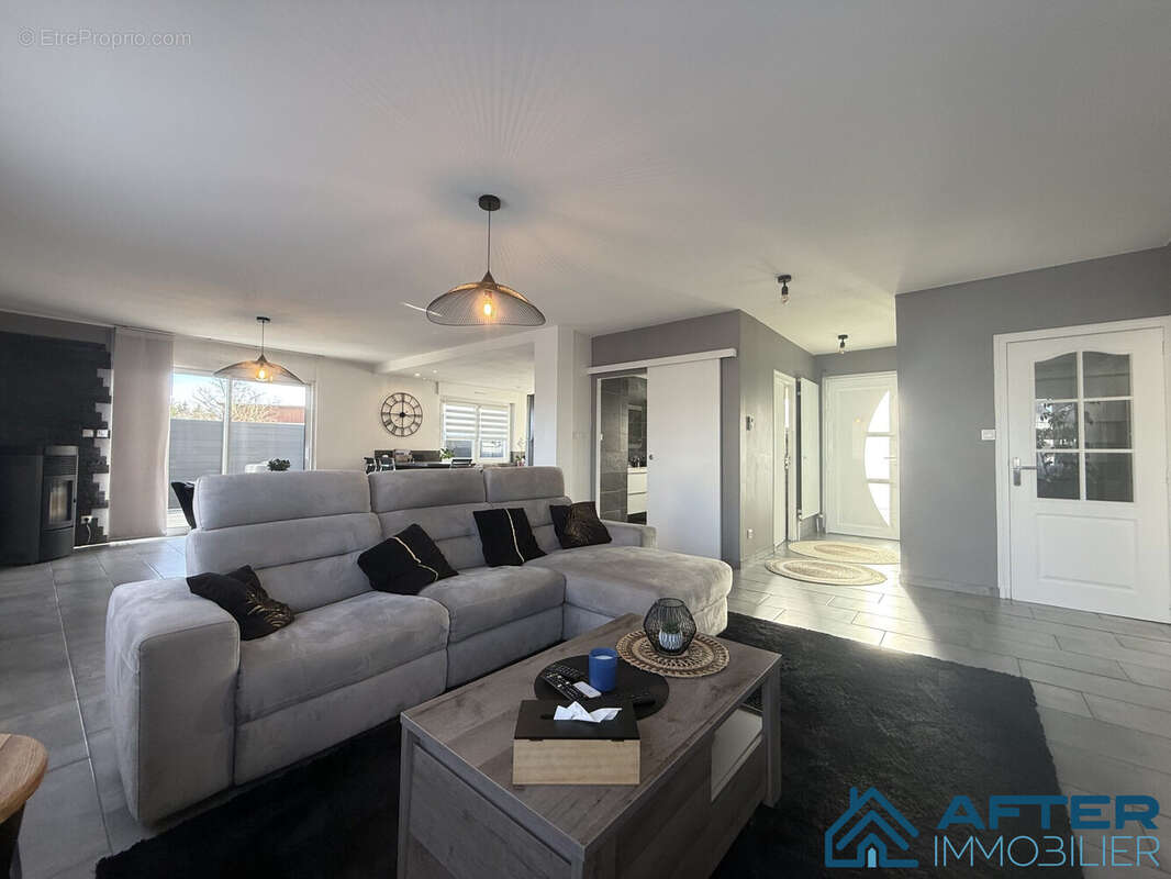 Maison à BLAINVILLE-SUR-L'EAU