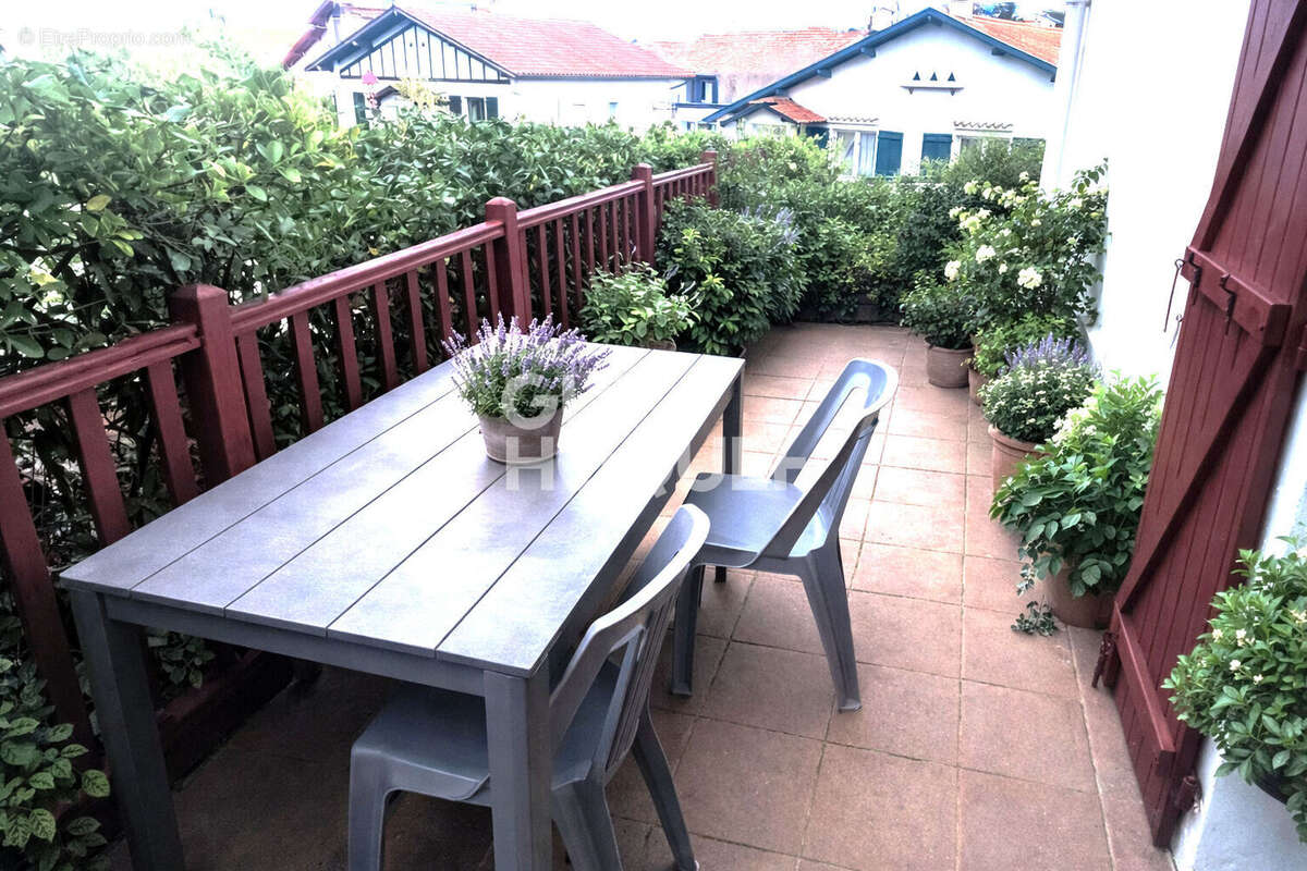 Appartement à URRUGNE