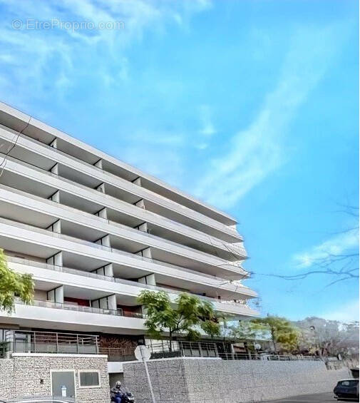 Appartement à MARSEILLE-12E