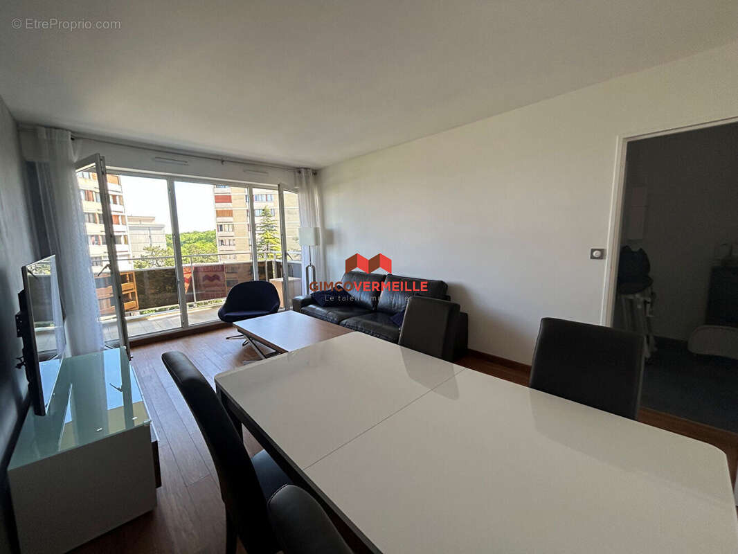 Appartement à POISSY