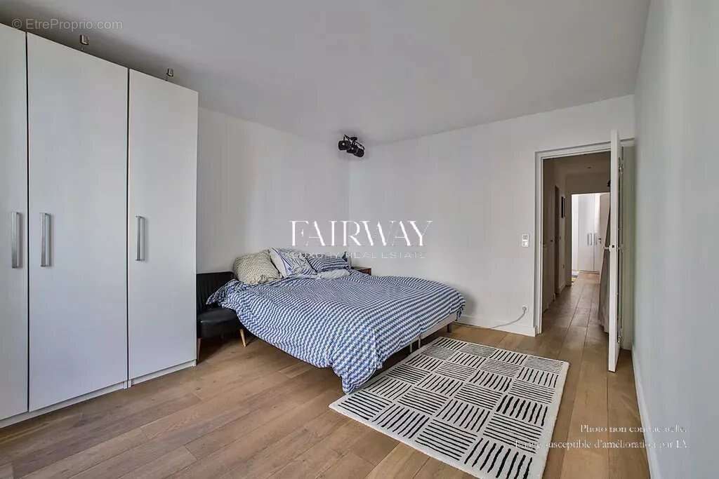Appartement à PARIS-9E