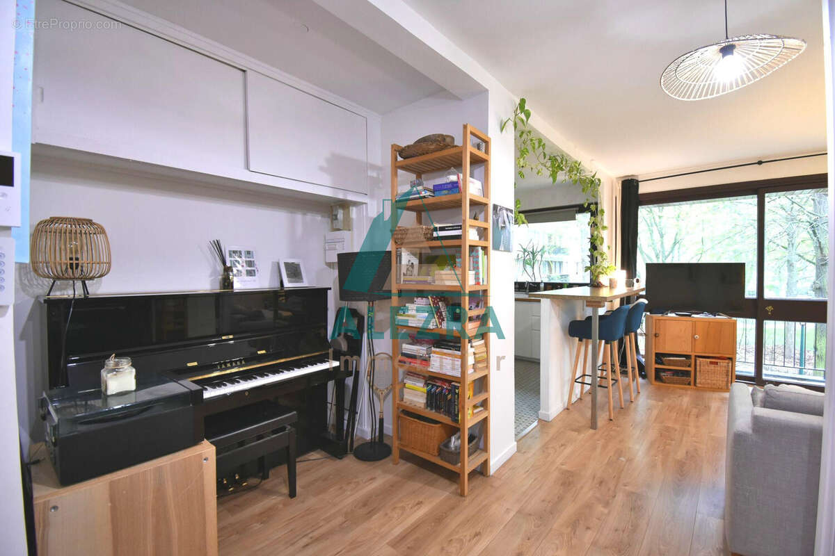 Appartement à LA CELLE-SAINT-CLOUD