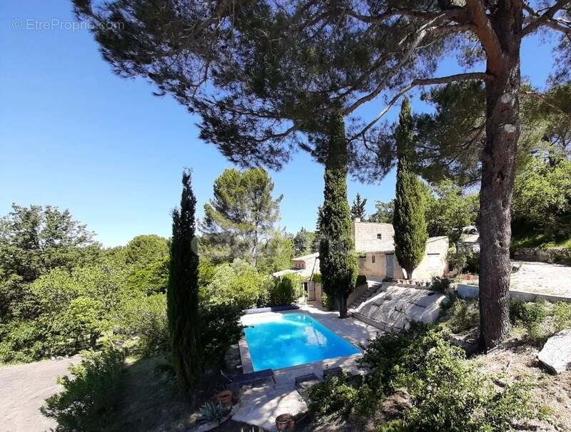 Maison à EGUILLES