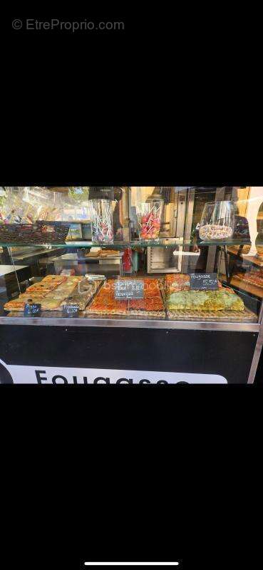 Commerce à CAVALAIRE-SUR-MER