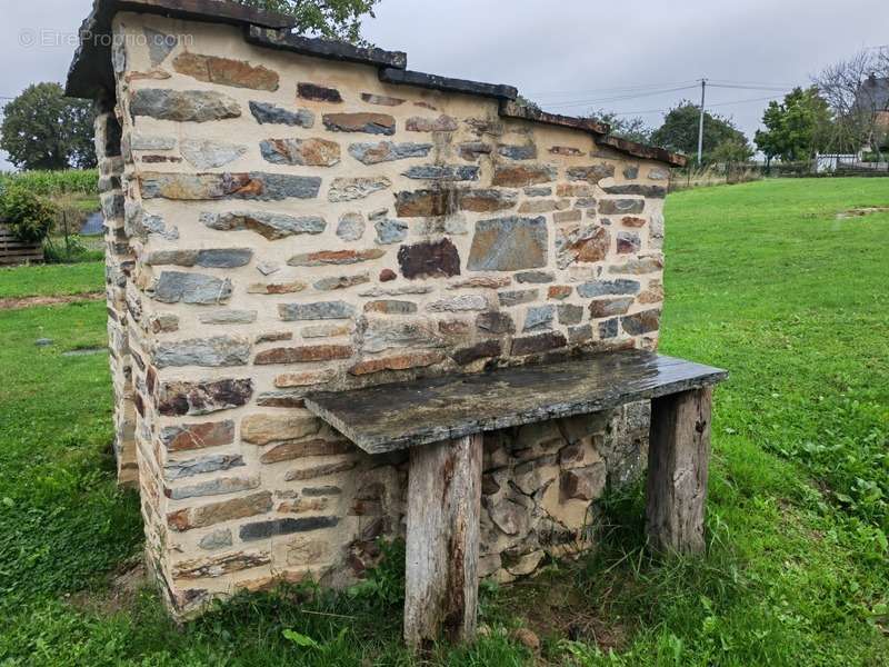 Maison à LA BOUEXIERE