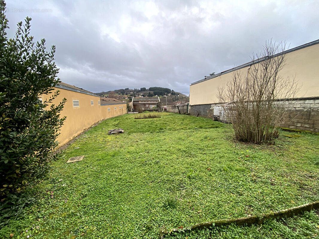 Appartement à CHAUFFAILLES