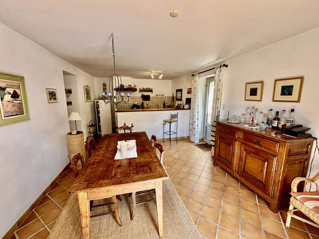Maison à MALAUCENE