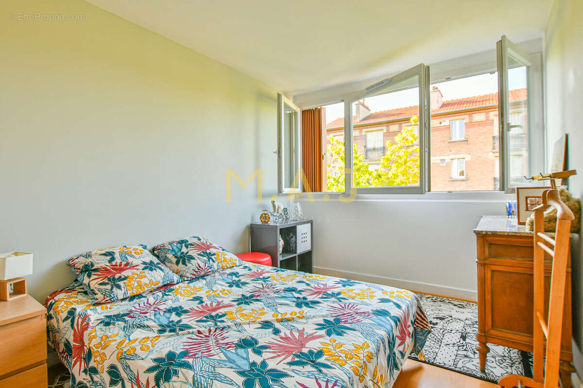 Appartement à LE PERREUX-SUR-MARNE