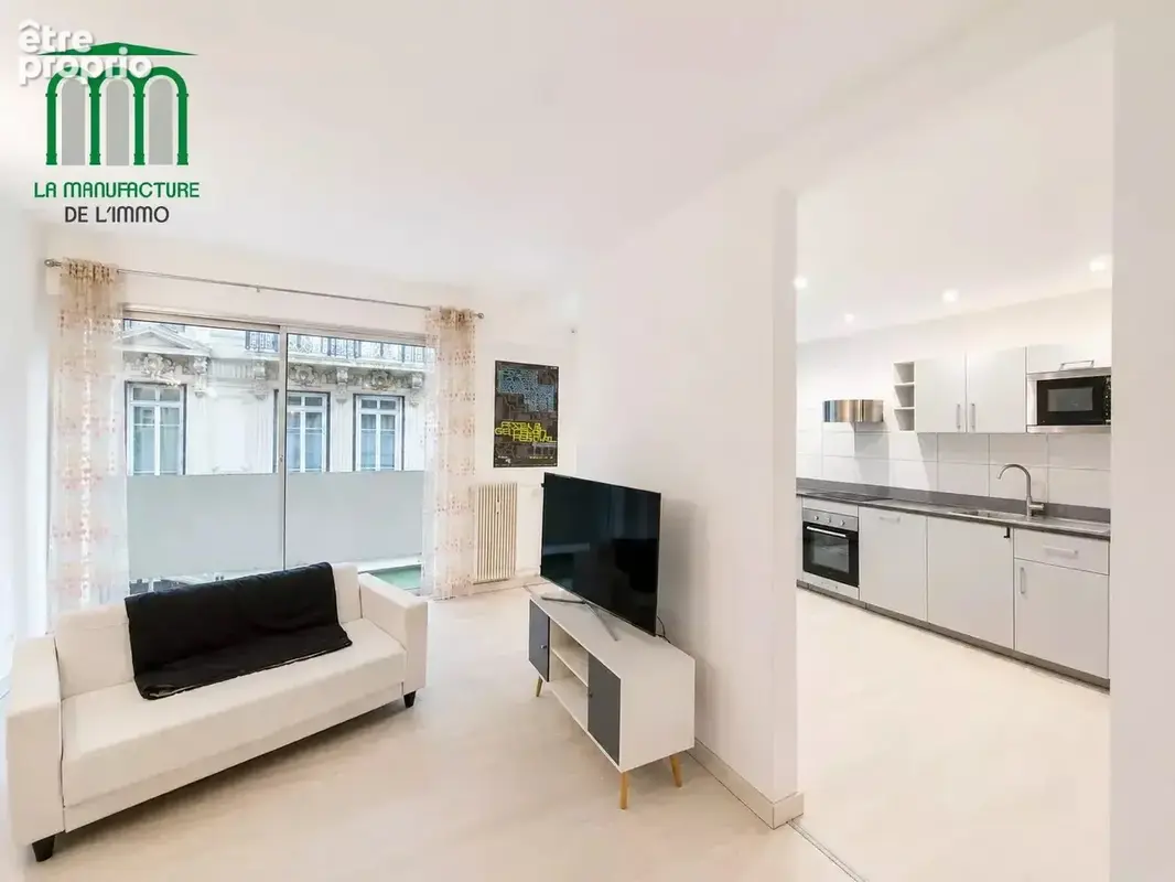 appartement F6 traversant et lumineux avec balcon / saint-étienne hyper centre - photo 1