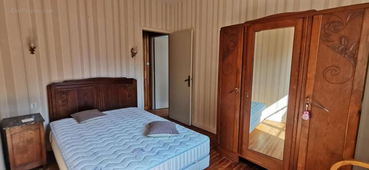 Maison à CORDES-SUR-CIEL