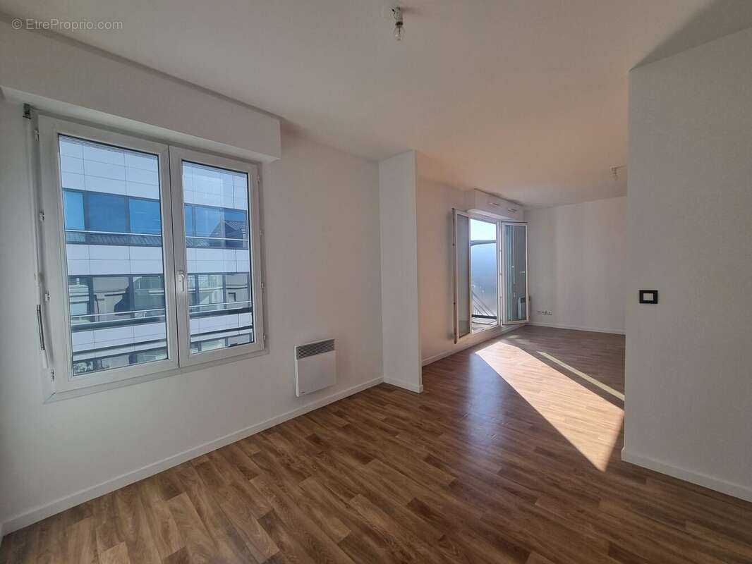 Appartement 32 m² à Le Bourget  - photo 6