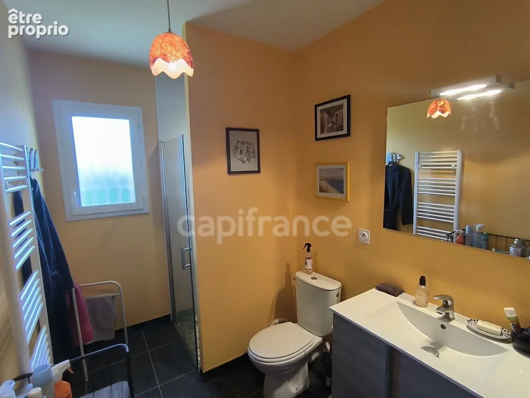 Maison de 2014 avec piscine, 120 m² + garage 20 m² - photo 17