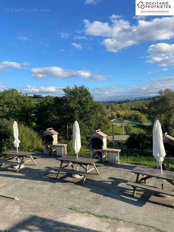 Commerce à CARLA-BAYLE