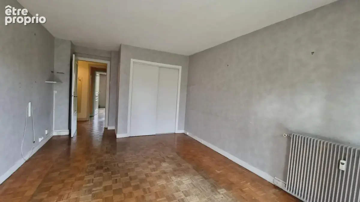Grand F2 (51m²) proche toute commodités - photo 2