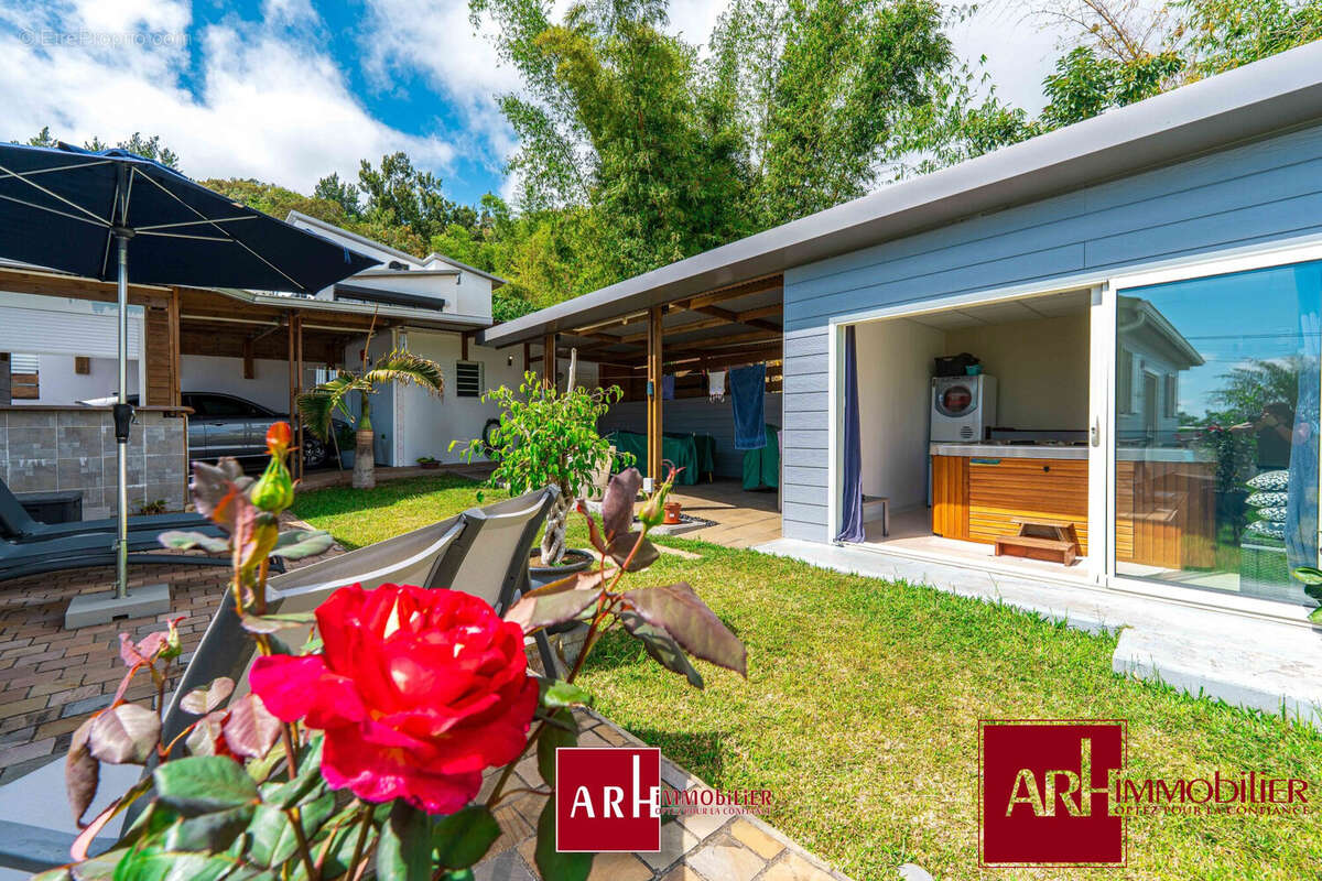 Maison à SAINT-DENIS