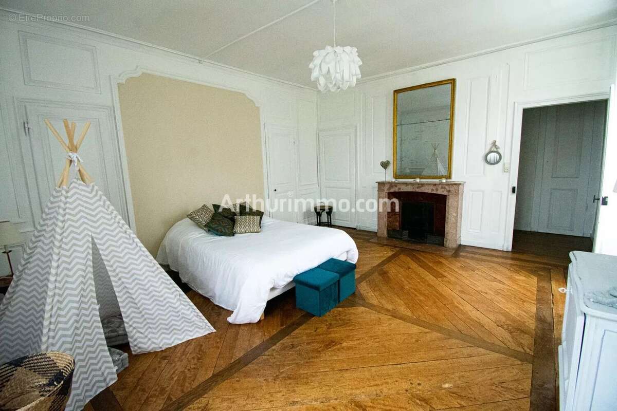 Maison 547 m² à Arc-Et-Senans  - photo 15