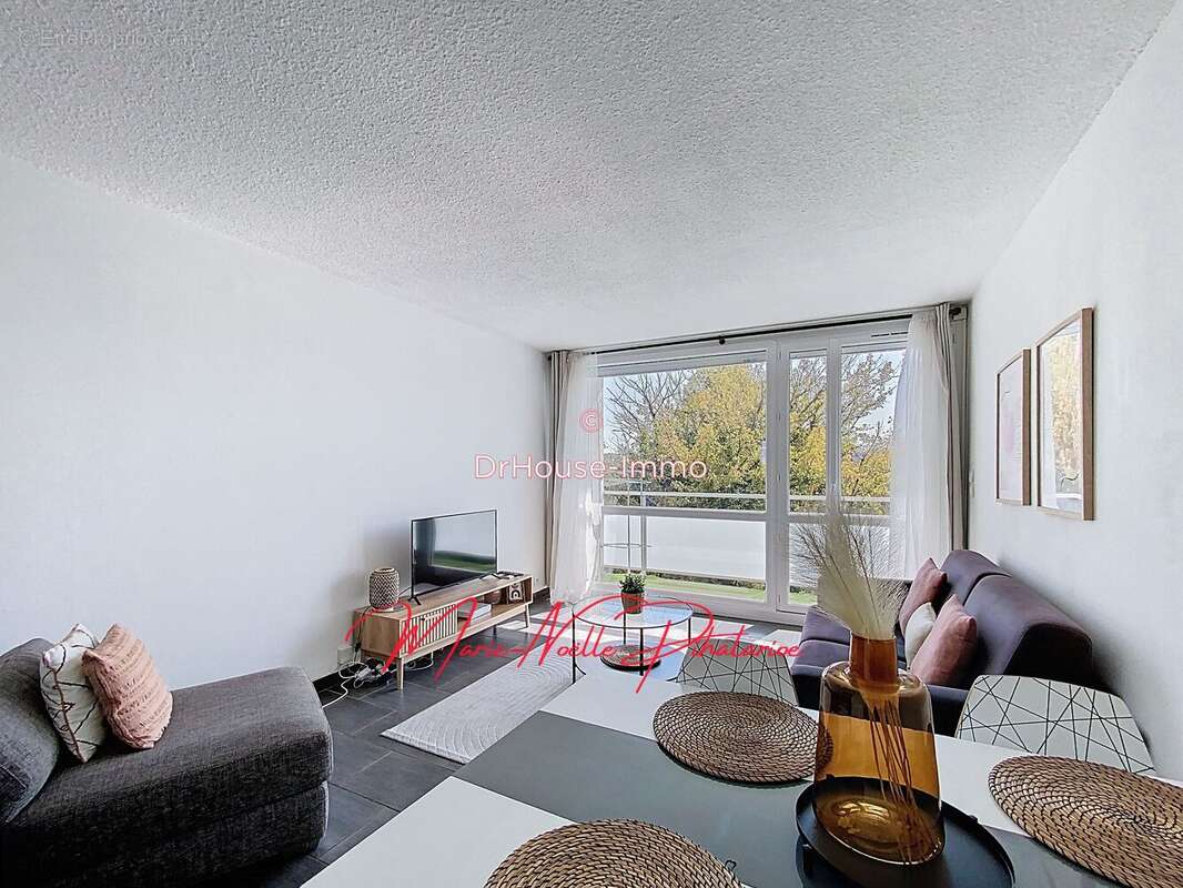 Appartement 68 m² à Cenon  - photo 18
