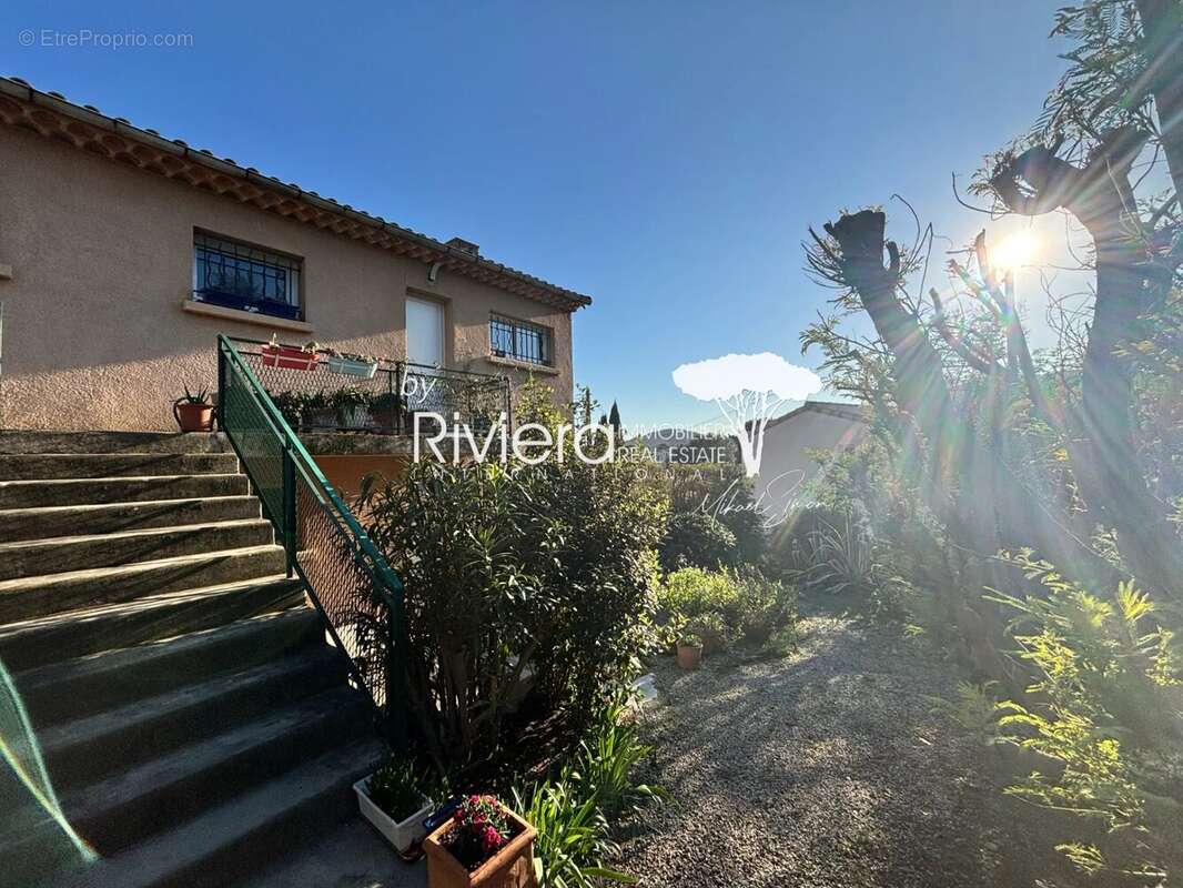 Appartement à CAVALAIRE-SUR-MER