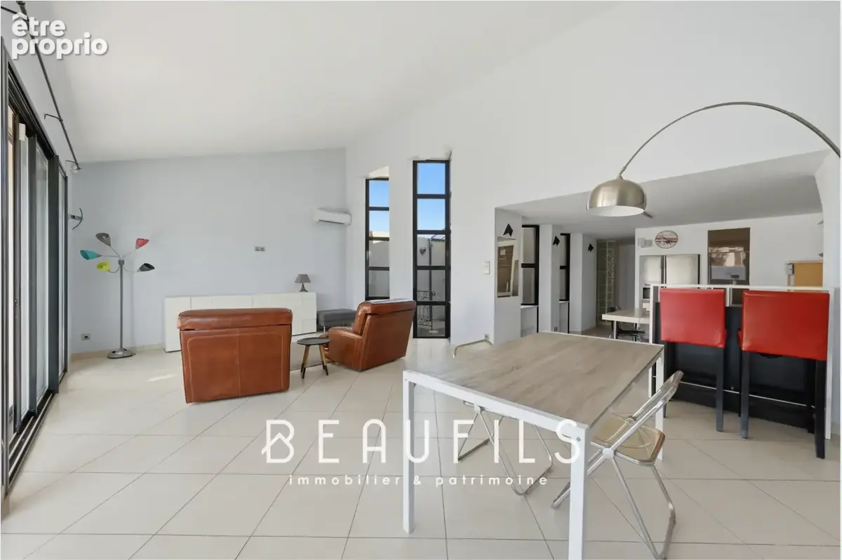 Exclusivité. Penthouse 150m2 avec terrasse vue Tour de Constance - photo 5