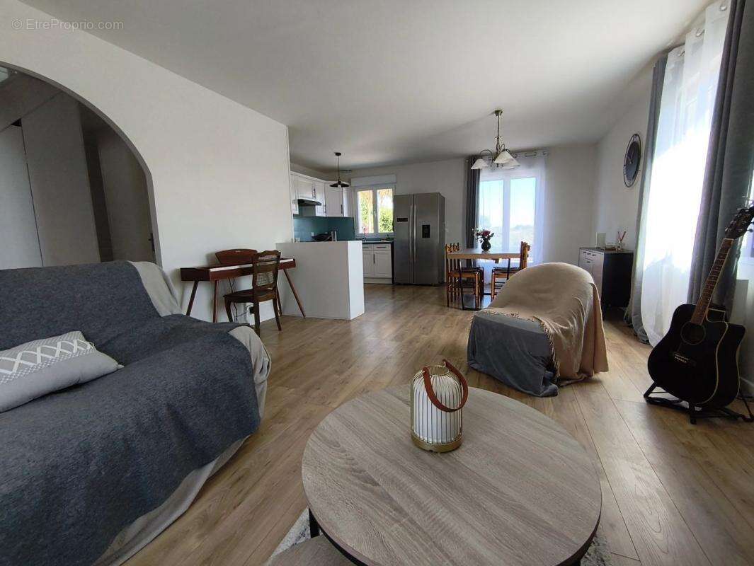 Maison 104 m² à Brillevast  - photo 4