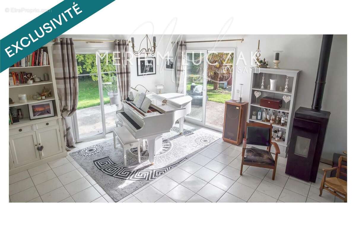 Photo 3 - Maison à CRESPIERES