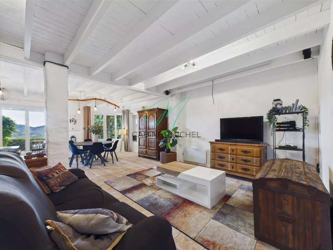 Maison à LE BAR-SUR-LOUP