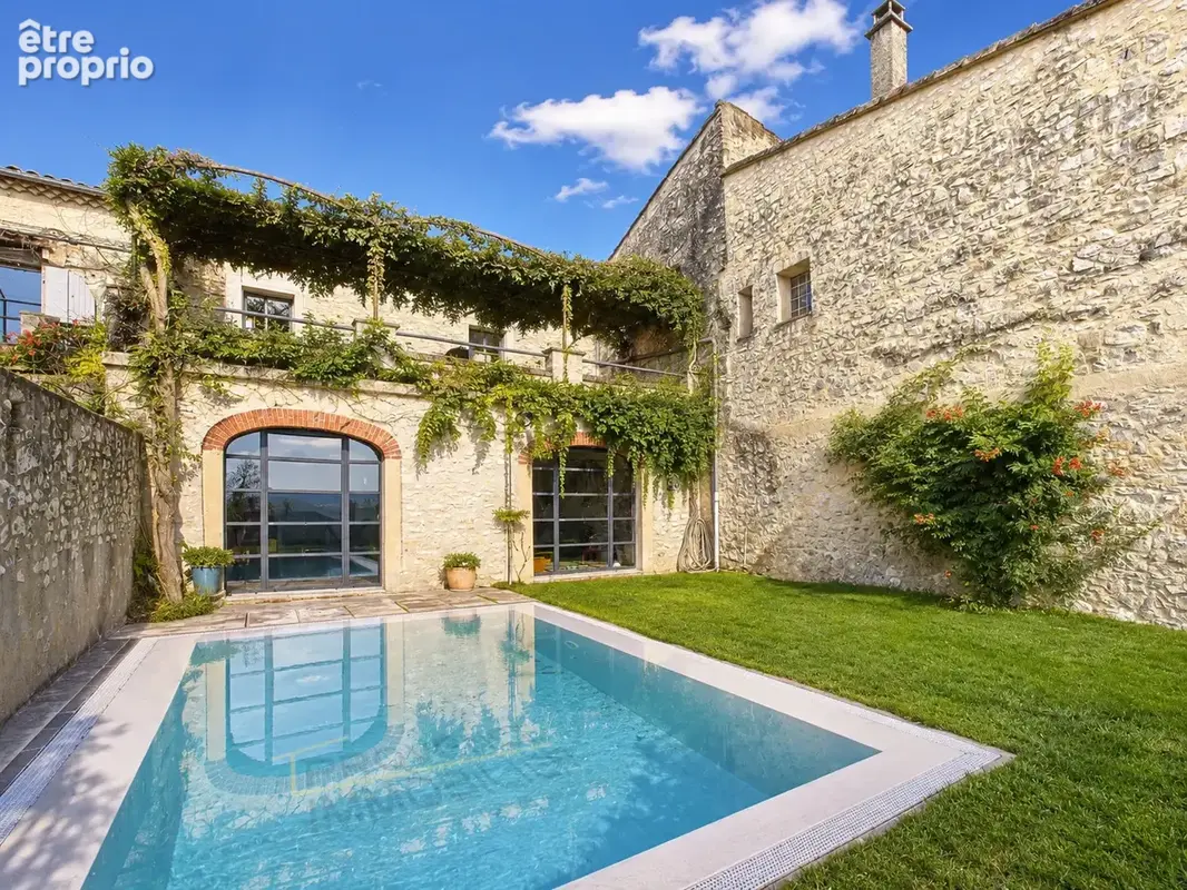Photo Maison à Puygiron au prix de 545 000€