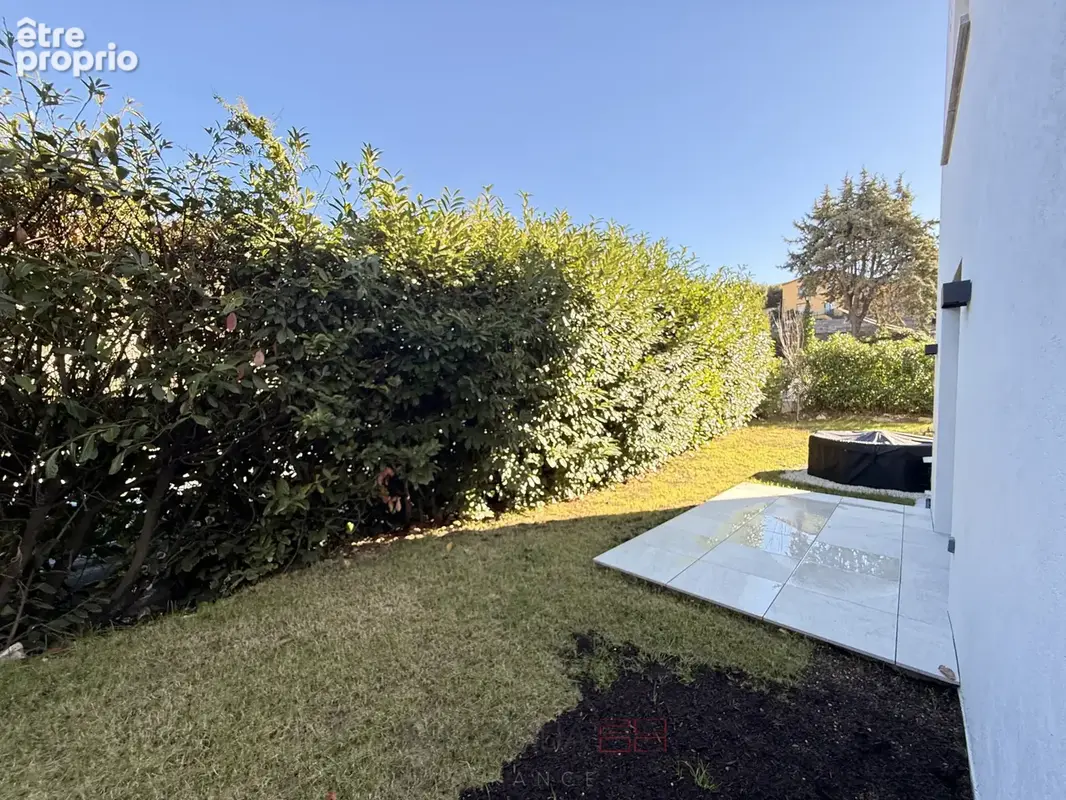 LE SOLEIL DE LA TURBIE - Charmante villa en lotissement - photo 16