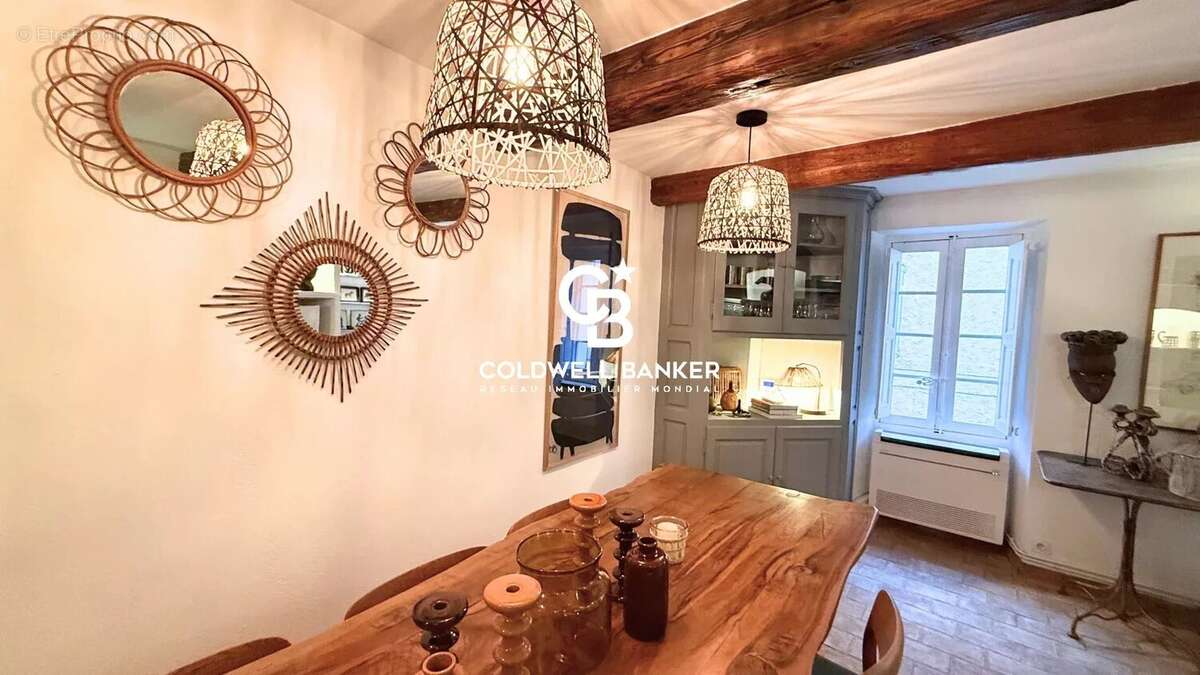 Maison de caractère avec garage et terrasse tropézienne plein sud - photo 11