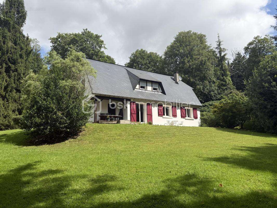 Maison à PONT-L'EVEQUE