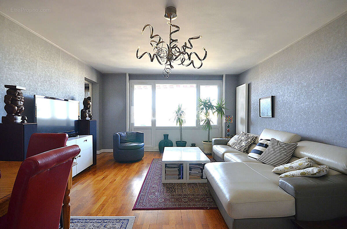 Appartement à VILLEURBANNE