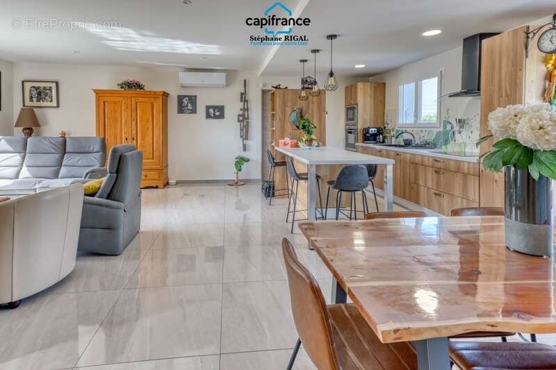 Maison à vendre 5 pièces Maison de 123 m2 habitables sur 800m2 de terrain et piscine - photo 20