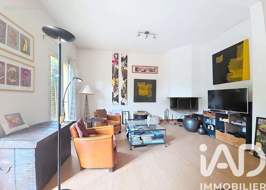 Photo 4 - Maison à SURESNES