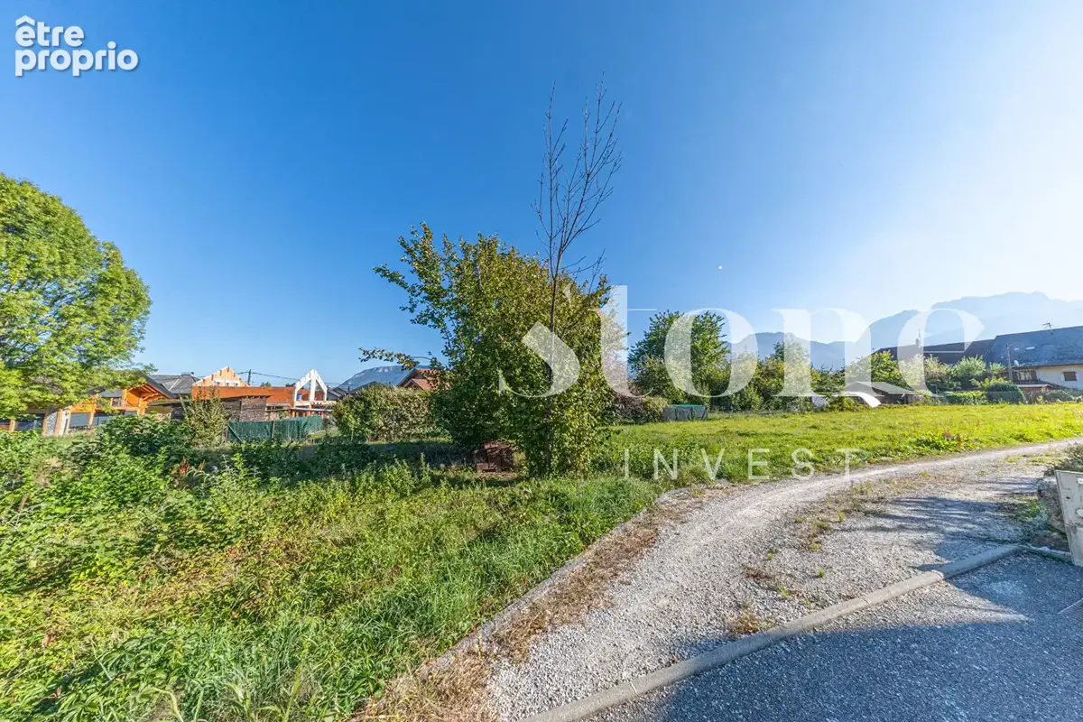 Photo Terrain à Saint-Jorioz au prix de 445 000€