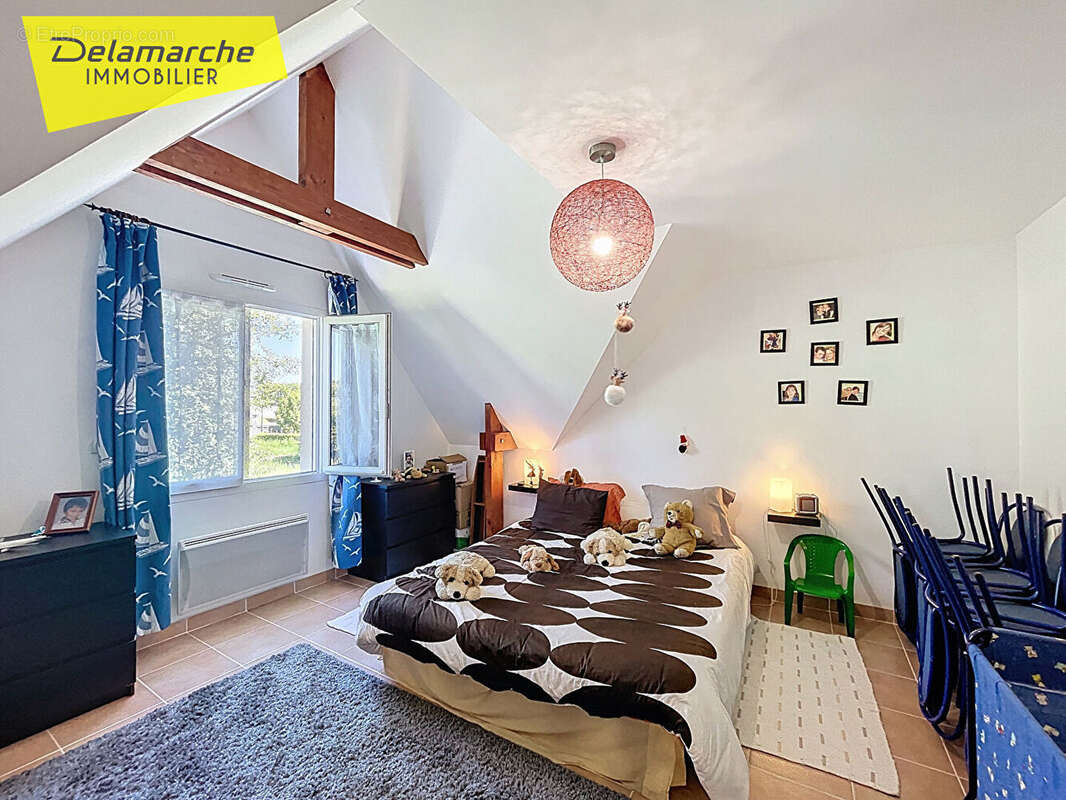 Maison à BRICQUEVILLE-SUR-MER