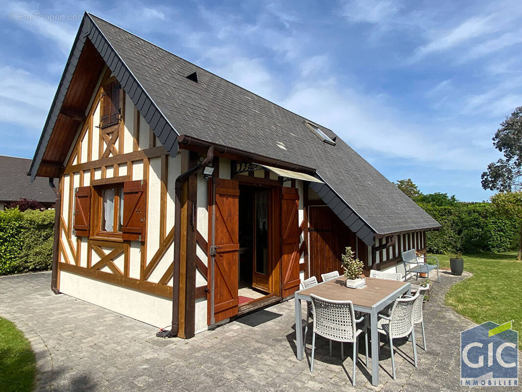 Maison à MERVILLE-FRANCEVILLE-PLAGE