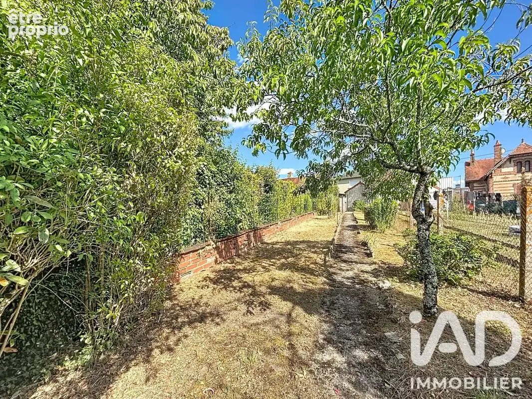 Photo 1 - Maison à LA GUERCHE-SUR-L'AUBOIS