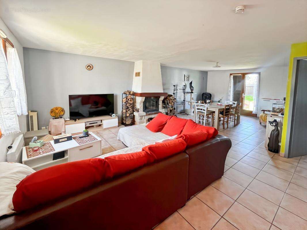 Maison à MARCILLY-EN-GAULT