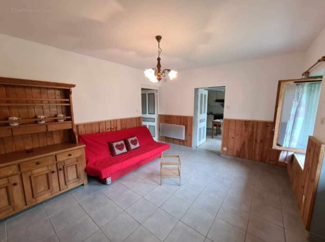 Maison à QUEIGE